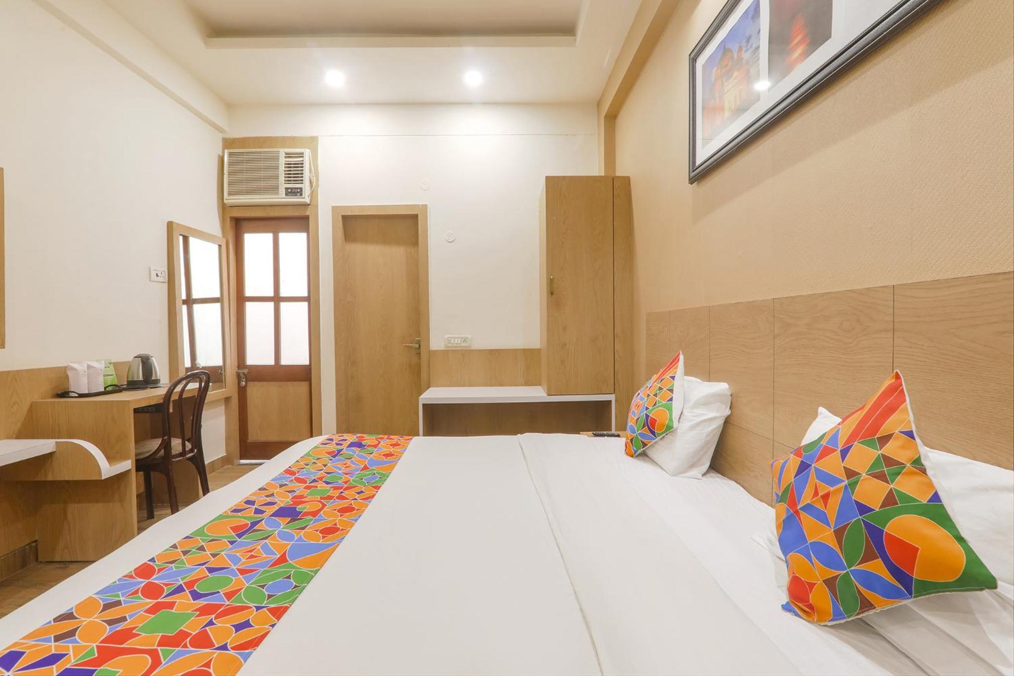 Fabhotel Raghubar Kripa 勒克瑙 外观 照片